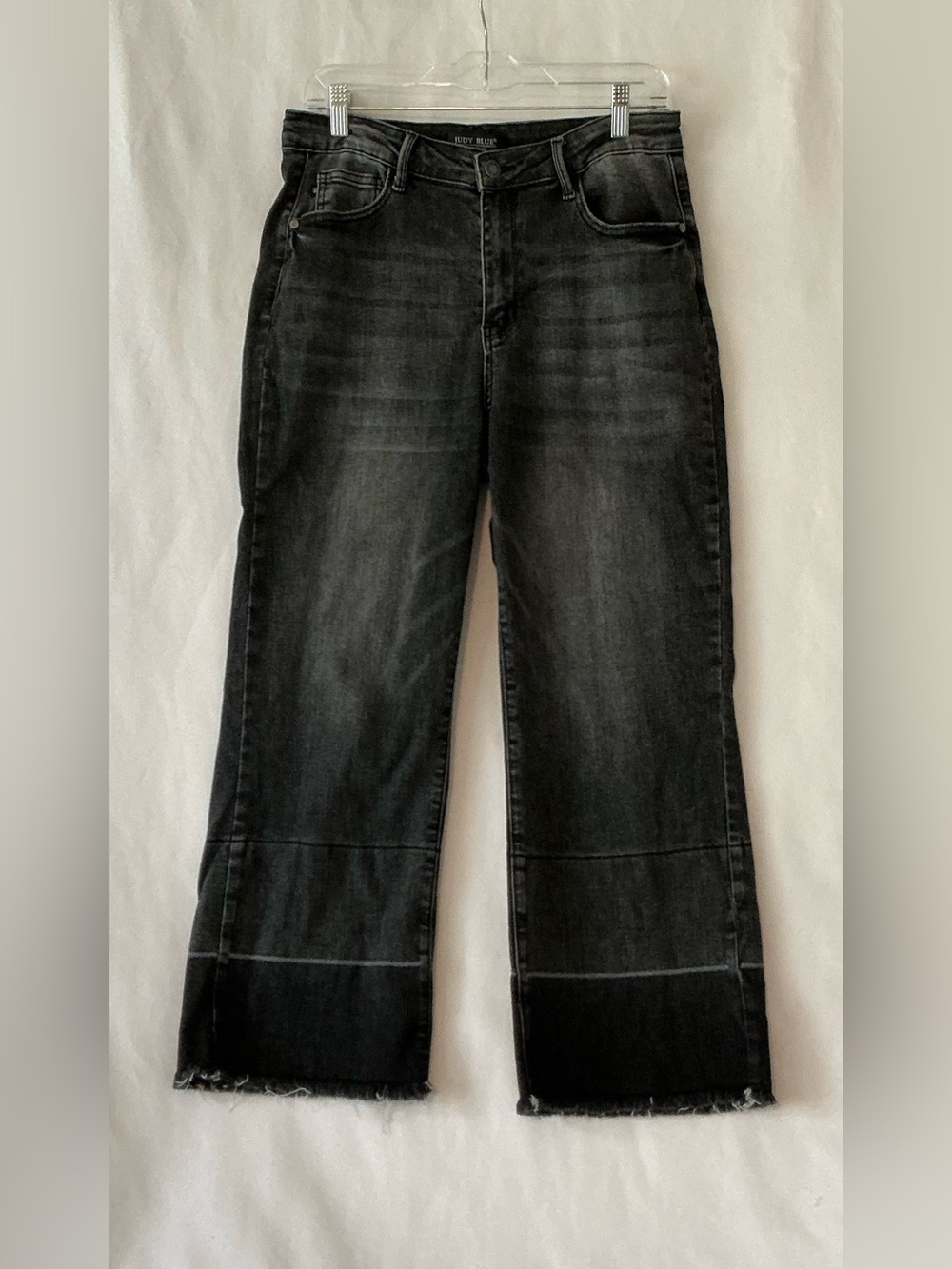 TJudy Blue Kiana Wide Leg Crop Denim Jeans Sz11/30 Black/Gray Raw Hem JB88762-GR